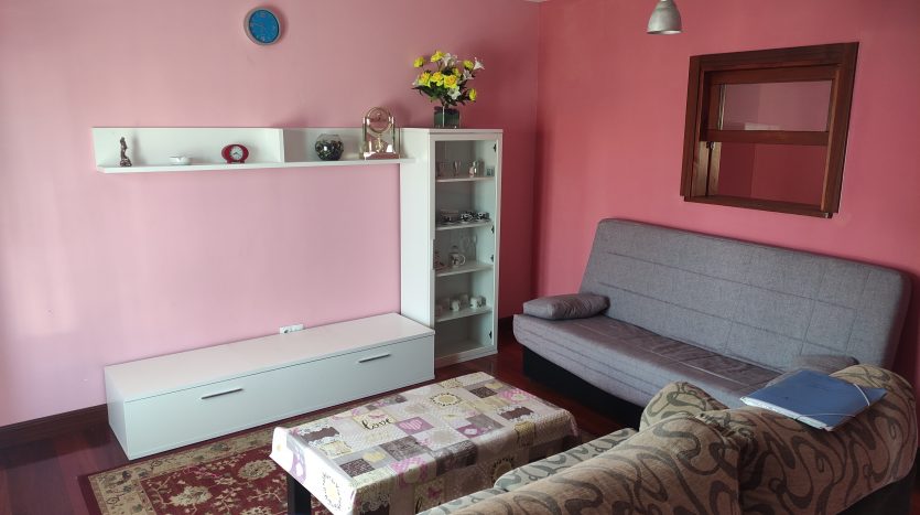 Foto de piso en venta con gran salón en Castejón