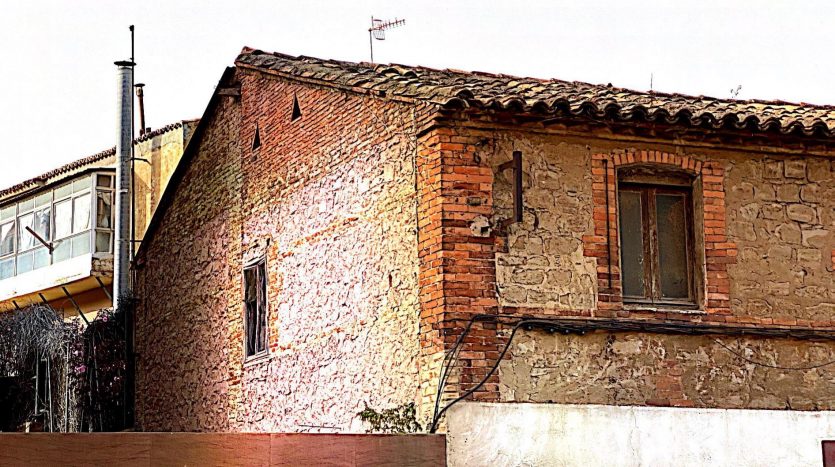 Venta de casa en carretera Corella-Alfaro
