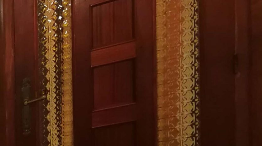 Puerta casa en venta