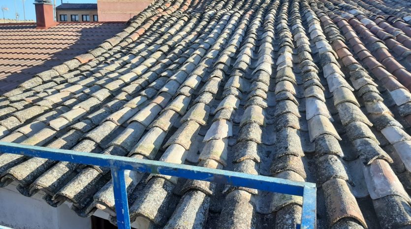 Tejado casa calle mayor Albeta Zaragoza